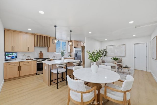 5814 Arlington, Los Angeles, CA 90043