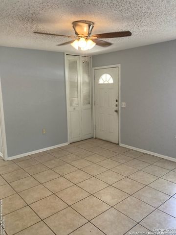 4426 AVENIDA PRIMA ST, San Antonio, TX 78233