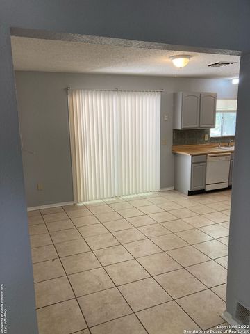 4426 AVENIDA PRIMA ST, San Antonio, TX 78233