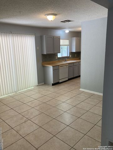 4426 AVENIDA PRIMA ST, San Antonio, TX 78233