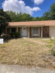 4426 AVENIDA PRIMA ST, San Antonio, TX 78233