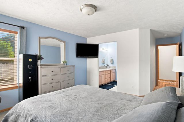 105 S Long Rd, Spokane Valley, WA 99016