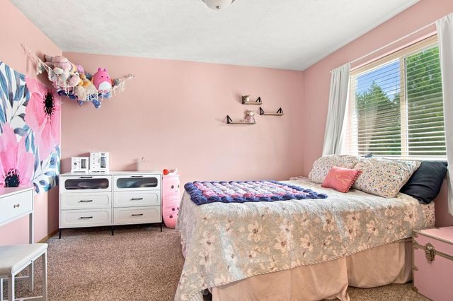 105 S Long Rd, Spokane Valley, WA 99016