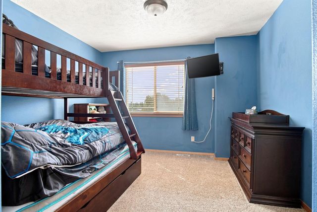 105 S Long Rd, Spokane Valley, WA 99016