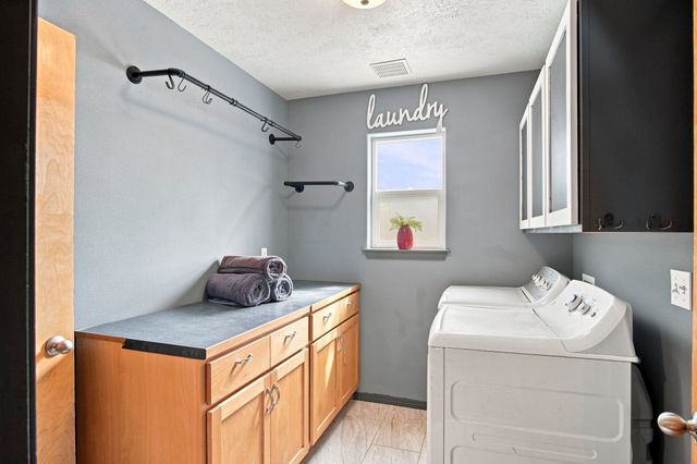 105 S Long Rd, Spokane Valley, WA 99016