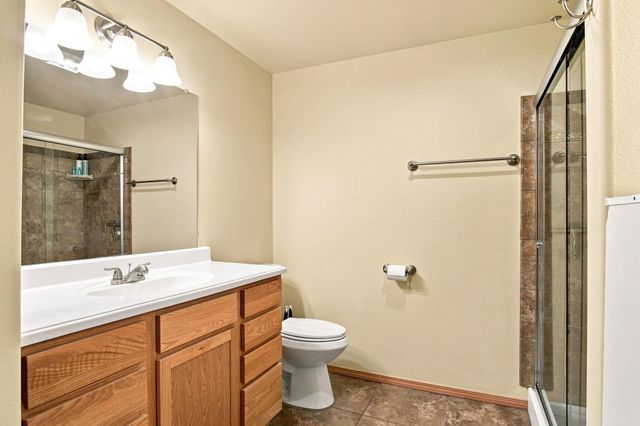 105 S Long Rd, Spokane Valley, WA 99016