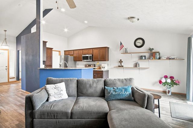 105 S Long Rd, Spokane Valley, WA 99016