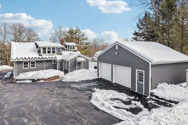 60 Stephens Road, Tappan, NY 10983