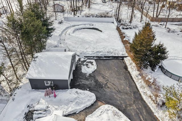 60 Stephens Road, Tappan, NY 10983