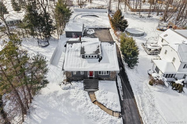 60 Stephens Road, Tappan, NY 10983