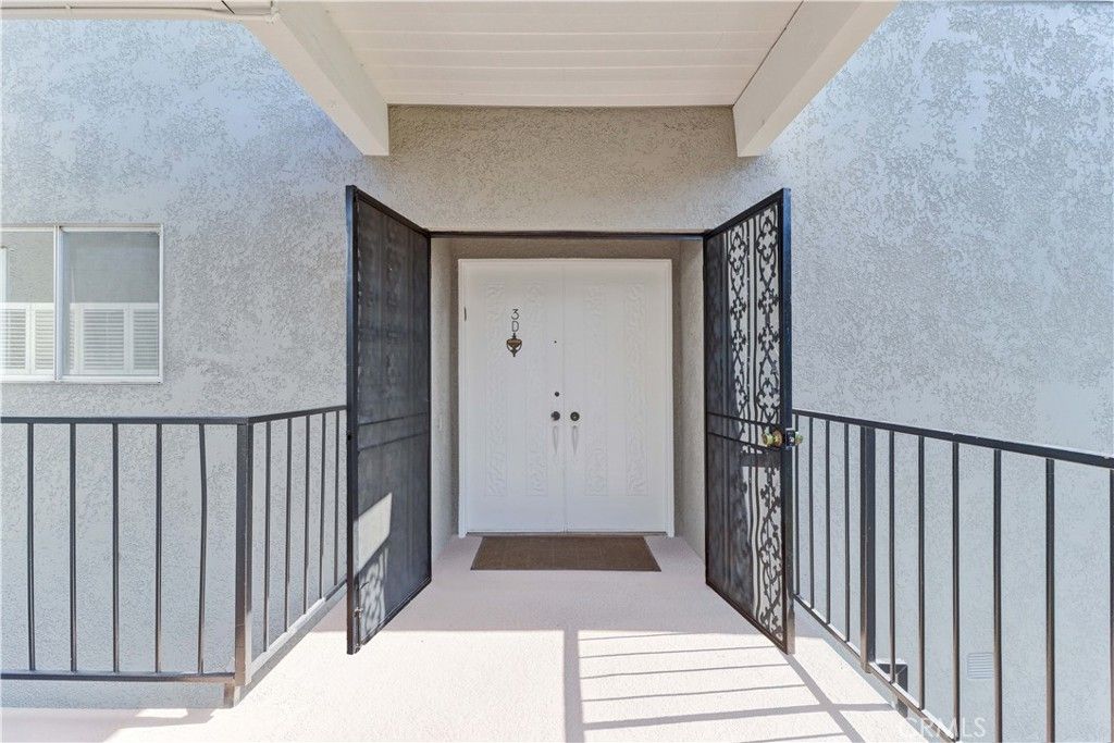 2404 Via Mariposa W 3D, Laguna Woods, CA 92637 — photo 4