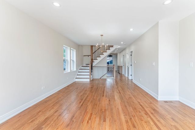 7936 W Elmgrove Drive, Elmwood Park, IL 60707