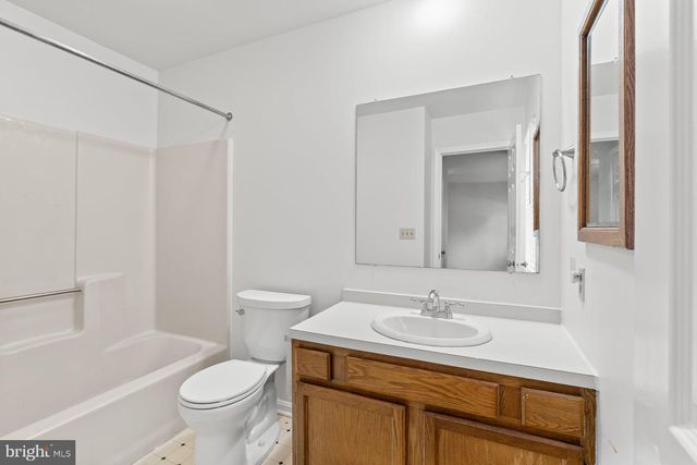 411 BARRINGTON CT, Palmyra, PA 17078