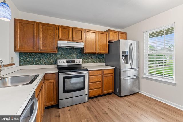411 BARRINGTON CT, Palmyra, PA 17078