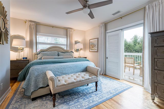 28 Ridgefield Place, Asheville, NC 28803