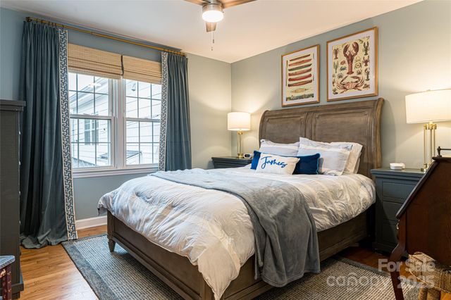 28 Ridgefield Place, Asheville, NC 28803