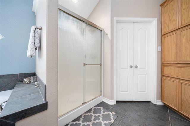 3921 Gladstone Dr, Corpus Christi, TX 78414