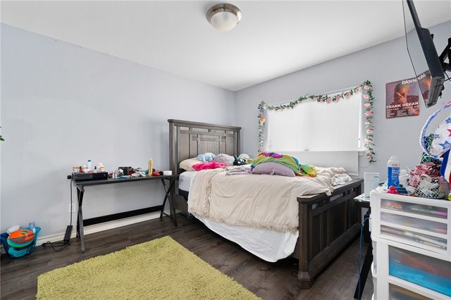 3921 Gladstone Dr, Corpus Christi, TX 78414