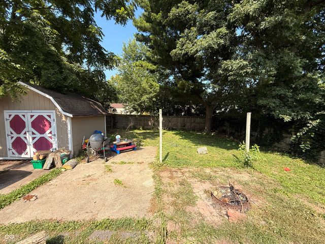 44 Rosemere Avenue, Indianapolis, IN 46229