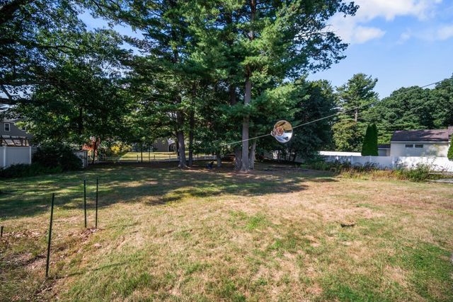 23 Pearson St, Chelmsford, MA 01824