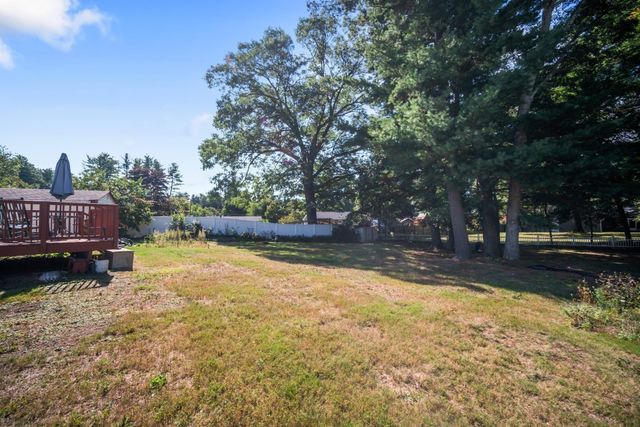 23 Pearson St, Chelmsford, MA 01824
