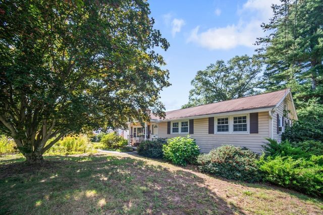 23 Pearson St, Chelmsford, MA 01824