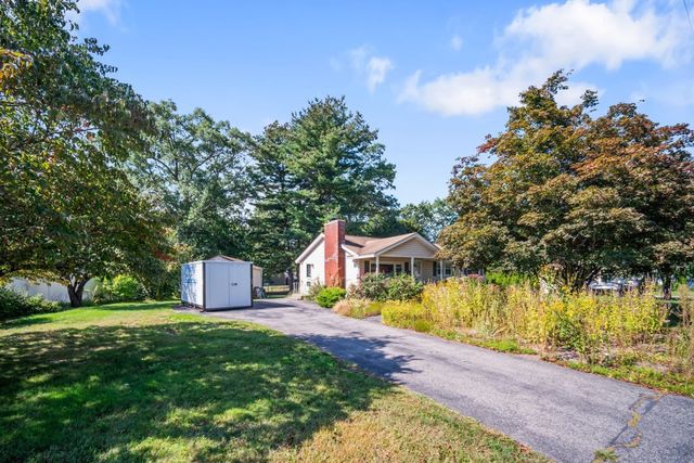 23 Pearson St, Chelmsford, MA 01824