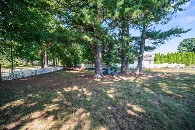 23 Pearson St, Chelmsford, MA 01824