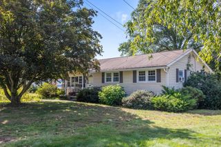 23 Pearson St, Chelmsford, MA 01824