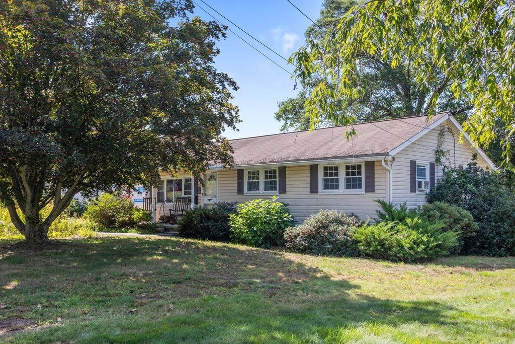 23 Pearson St, Chelmsford, MA 01824
