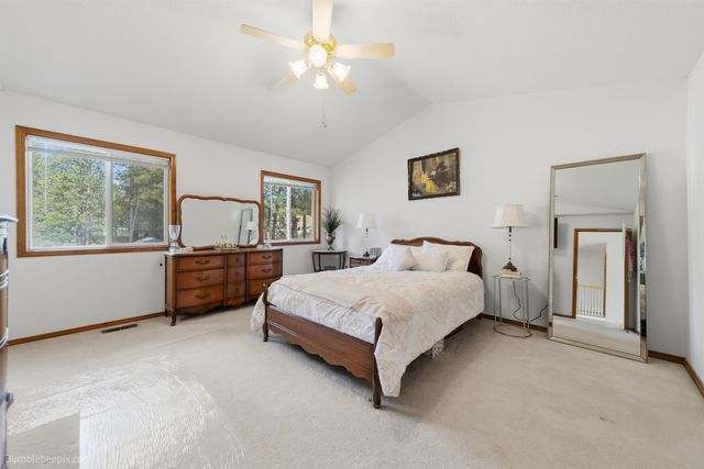 16607 N Primrose Ln, Nine Mile Falls, WA 99026