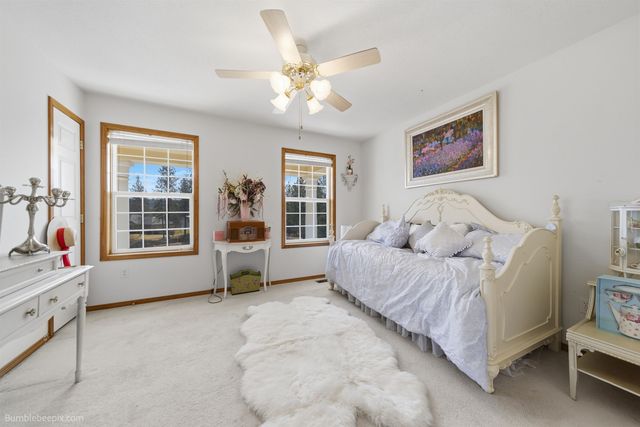 16607 N Primrose Ln, Nine Mile Falls, WA 99026