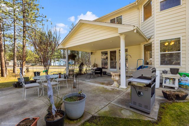 16607 N Primrose Ln, Nine Mile Falls, WA 99026