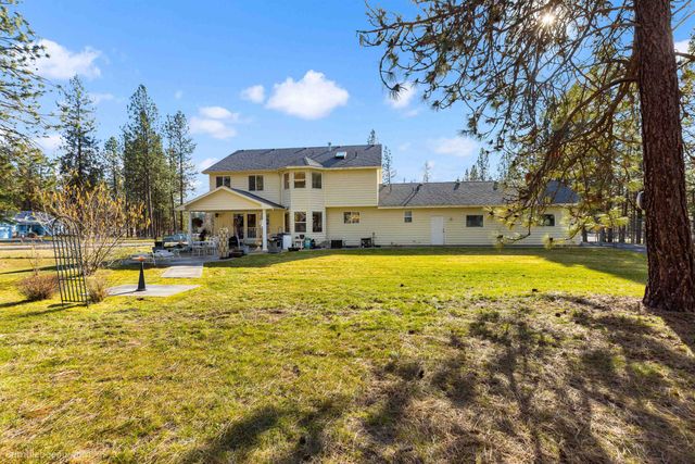 16607 N Primrose Ln, Nine Mile Falls, WA 99026