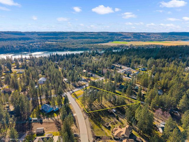16607 N Primrose Ln, Nine Mile Falls, WA 99026