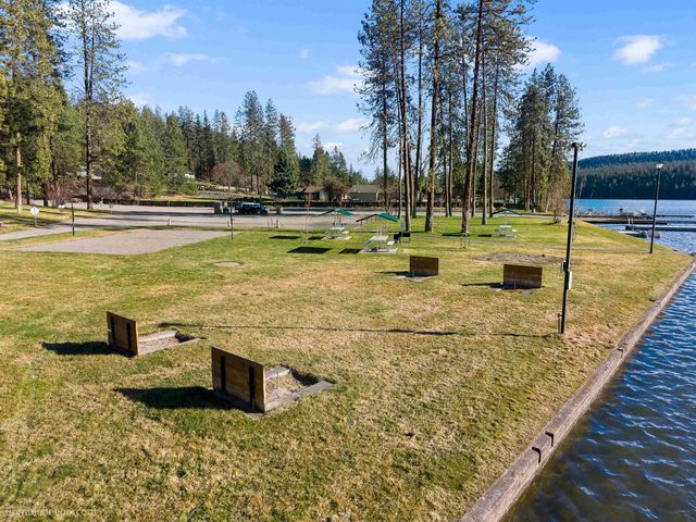 16607 N Primrose Ln, Nine Mile Falls, WA 99026