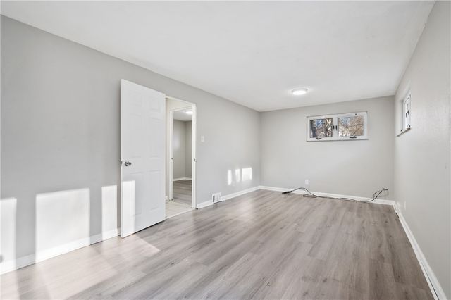 429 Earlwood Rd, Penn Hills, PA 15235