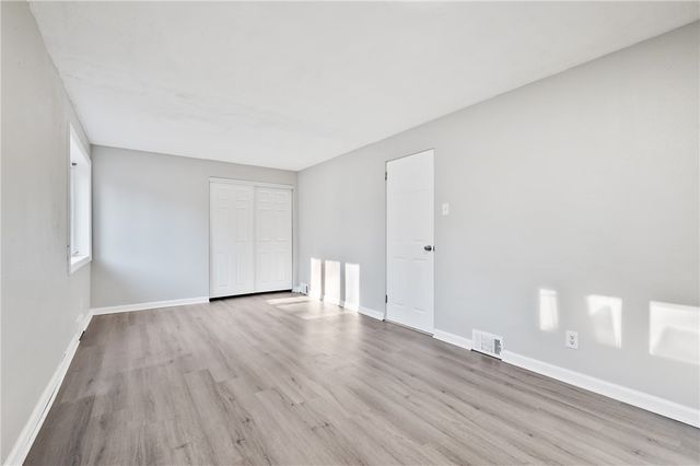 429 Earlwood Rd, Penn Hills, PA 15235
