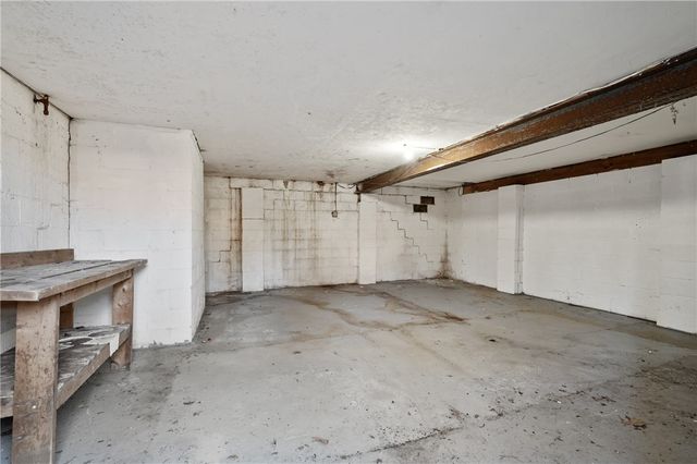429 Earlwood Rd, Penn Hills, PA 15235
