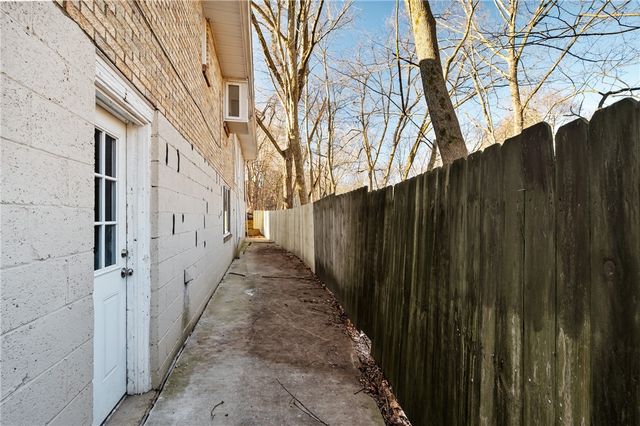 429 Earlwood Rd, Penn Hills, PA 15235