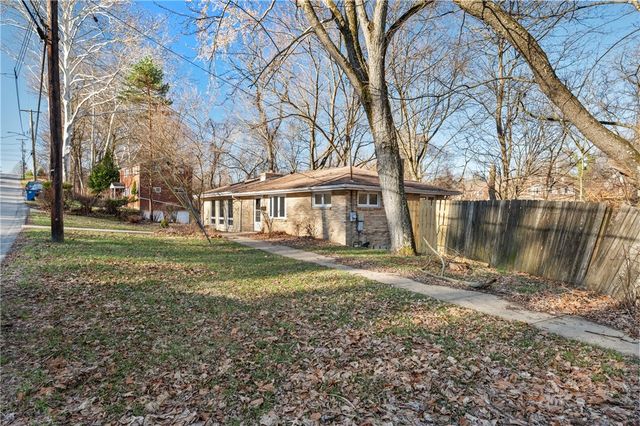 429 Earlwood Rd, Penn Hills, PA 15235