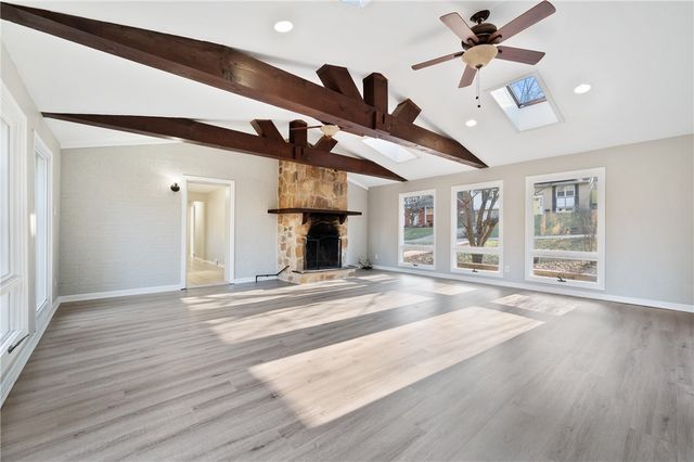 429 Earlwood Rd, Penn Hills, PA 15235