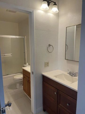 3021 E Harbor Boulevard, Ventura, CA 93001