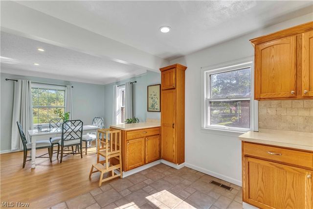 950 E Sprague Road, Broadview Heights, OH 44147