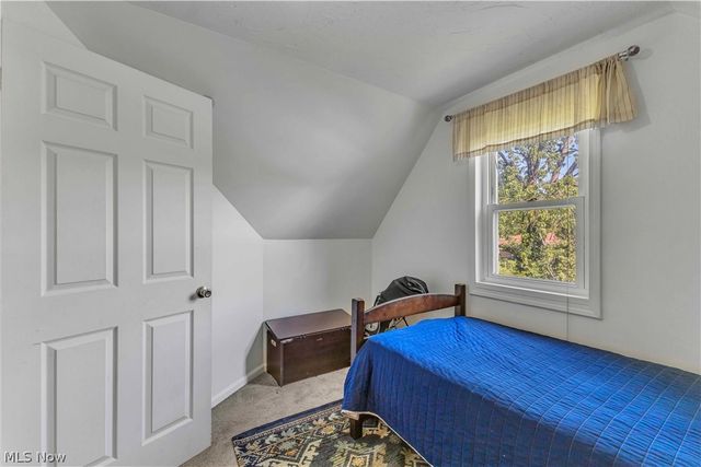 950 E Sprague Road, Broadview Heights, OH 44147