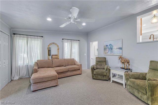 950 E Sprague Road, Broadview Heights, OH 44147
