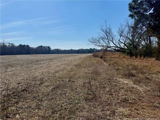 13563 US HWY 301 Highway, Saint Pauls, NC 28384