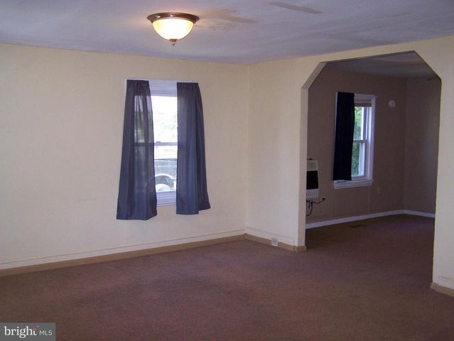 107 W HIGH ST, North East, MD 21901