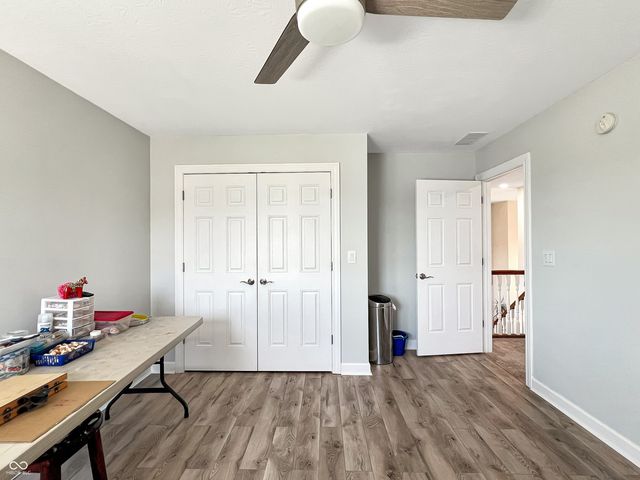 6075 Waterside Drive, Columbus, IN 47201