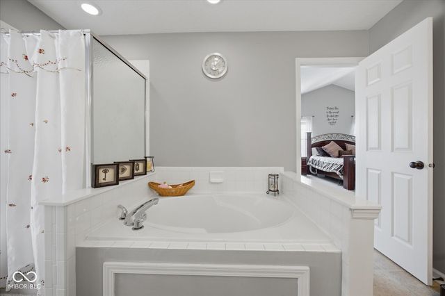 15785 Symphony Boulevard, Noblesville, IN 46060